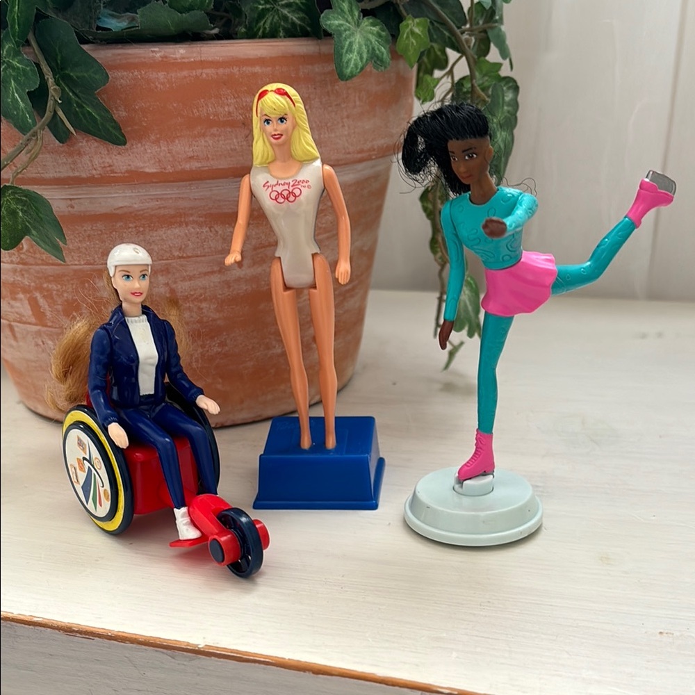 Olympic Happy Meals Barbie - and Skating Theme